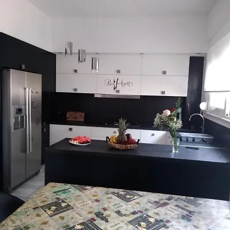 Sea View Maisonette In Chania *